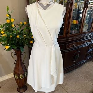 Elegant White Sleeveless Dress